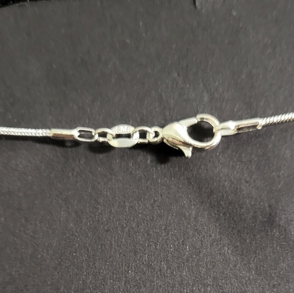 NWOT 2 Snake Sterling Silver Chains and Heart Locket Neclace - Picture 9 of 11